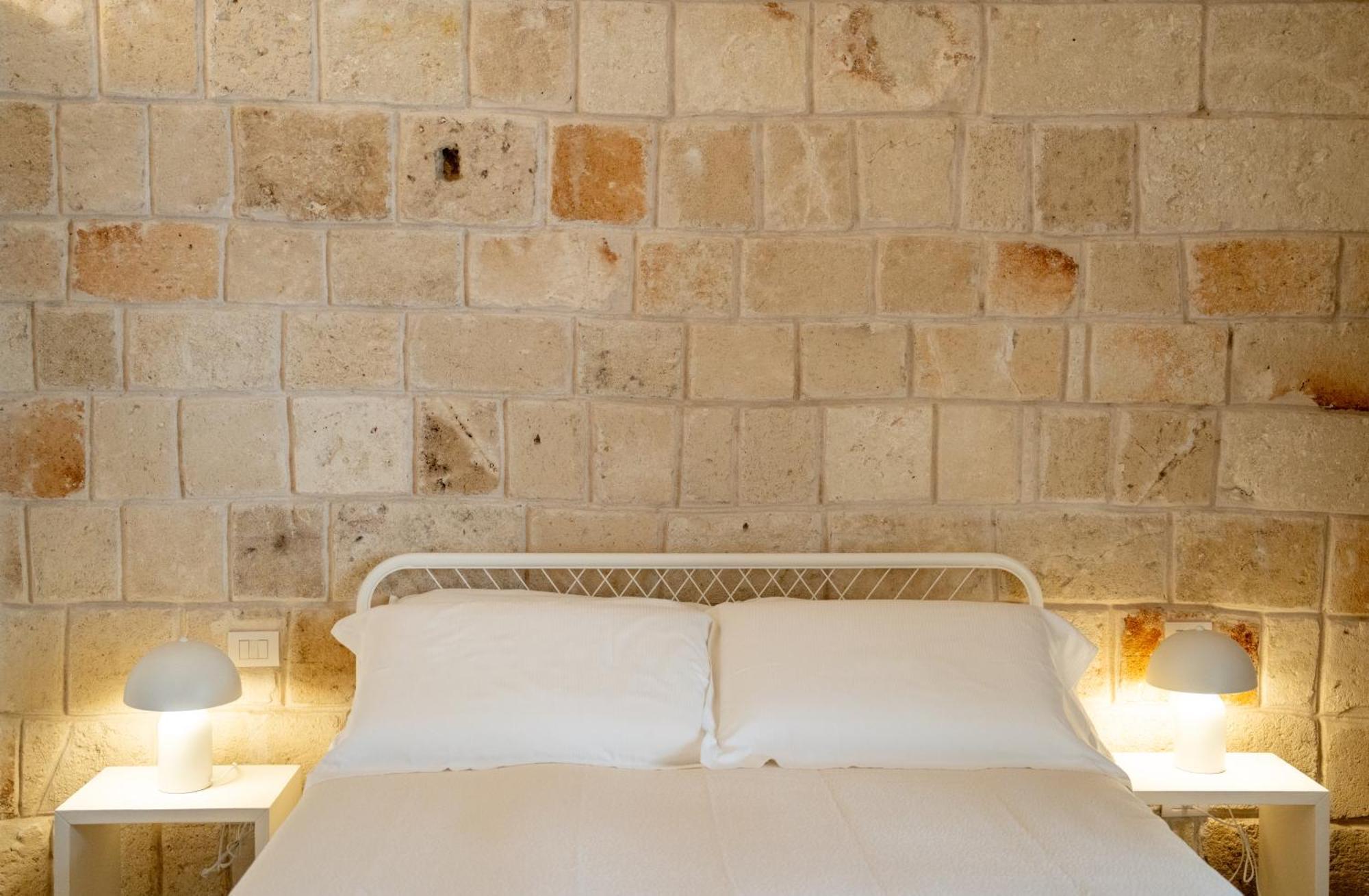 Innesto Rooms - โมโนโปลี ภายนอก รูปภาพ