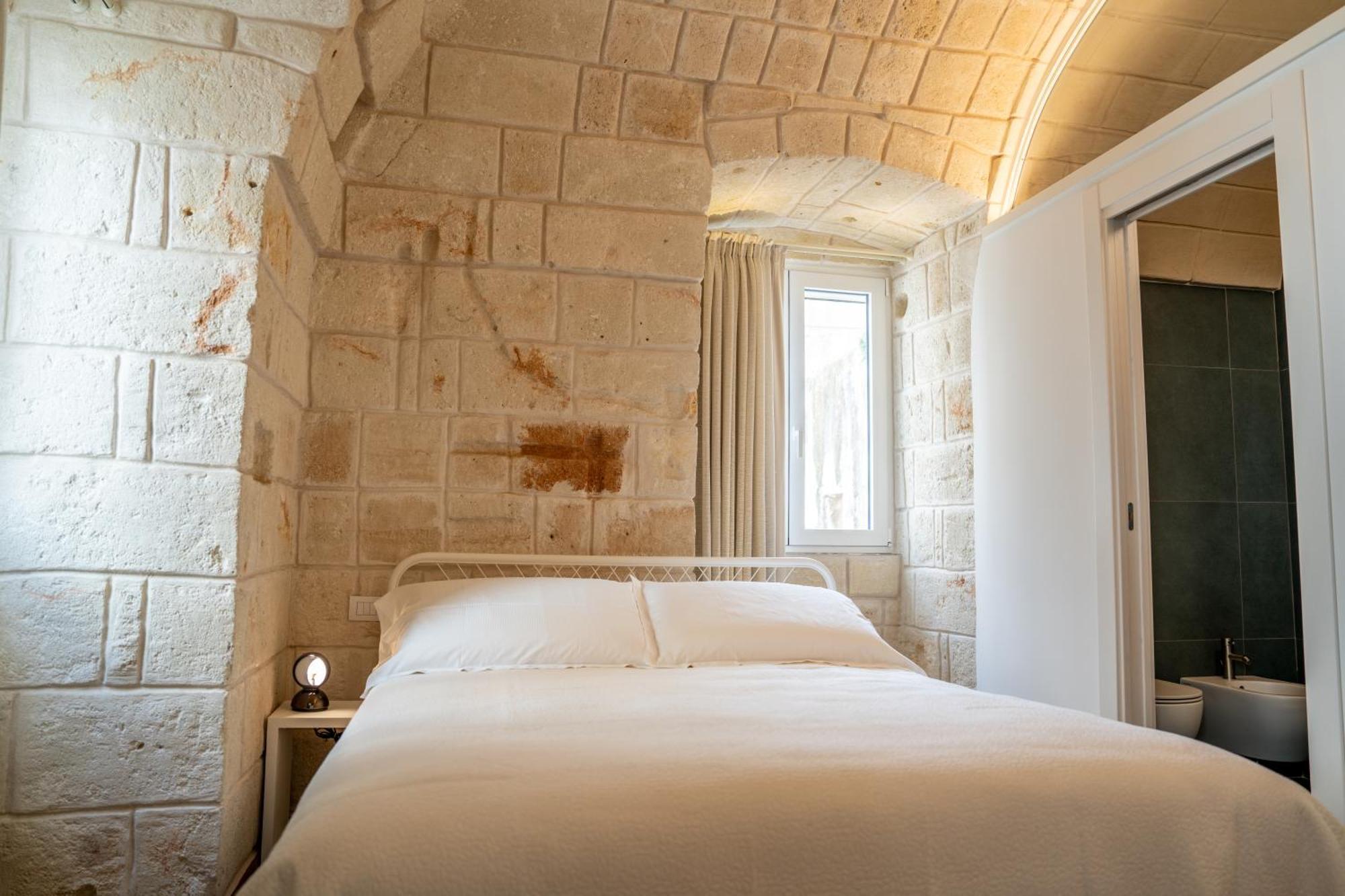 Innesto Rooms - โมโนโปลี ภายนอก รูปภาพ