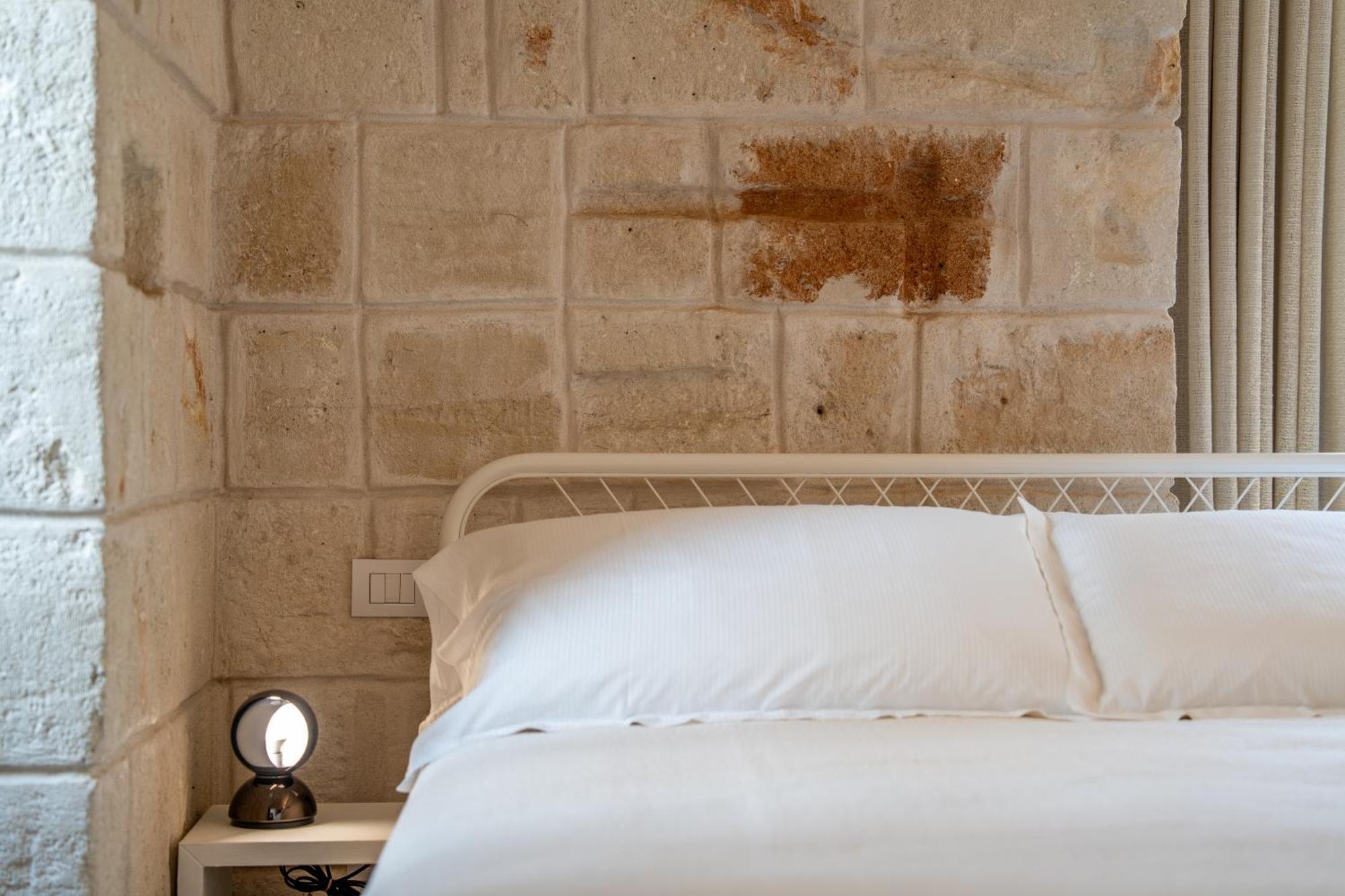 Innesto Rooms - โมโนโปลี ภายนอก รูปภาพ