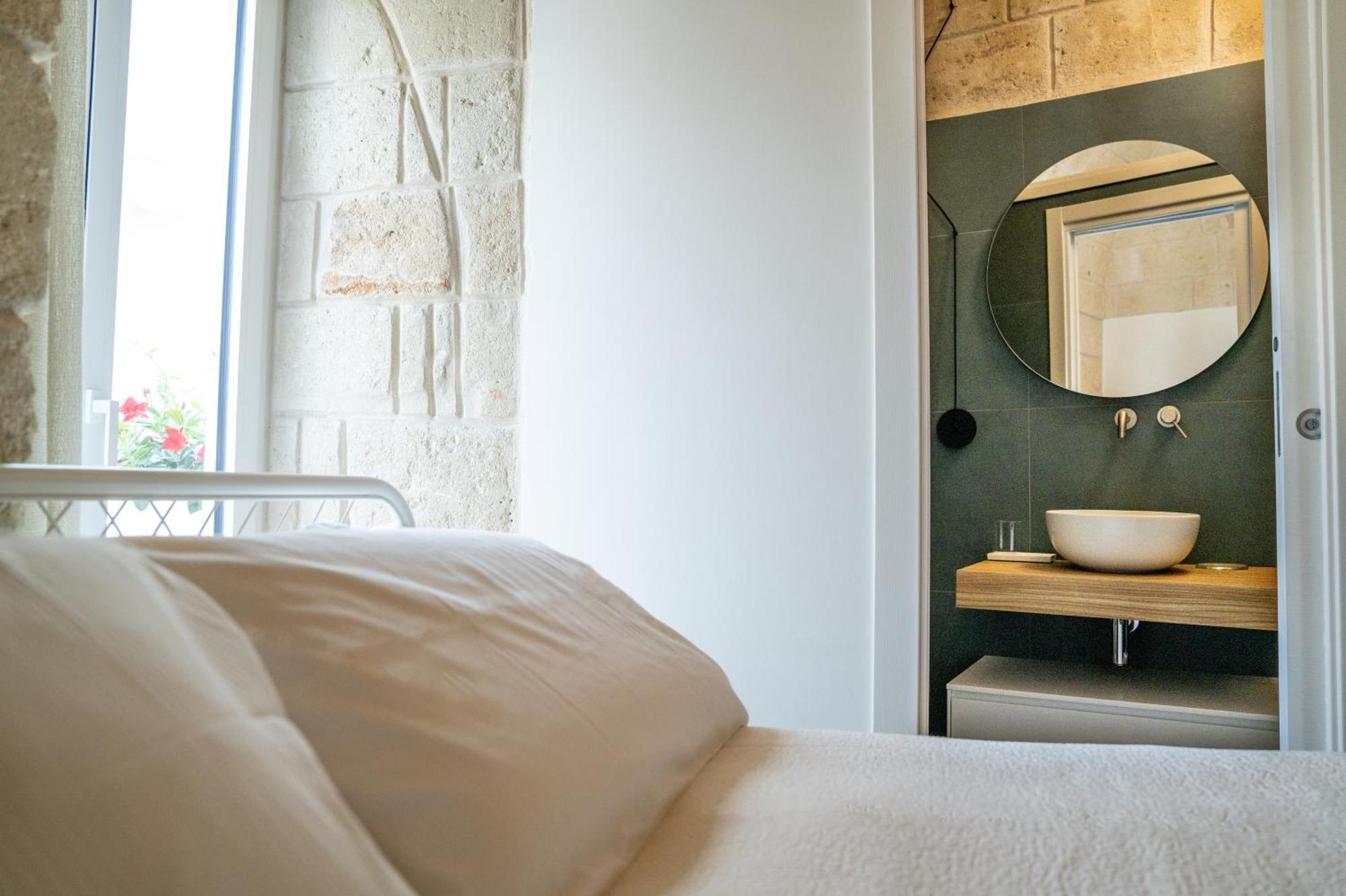 Innesto Rooms - โมโนโปลี ภายนอก รูปภาพ